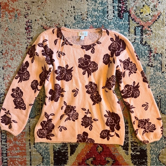 Women's ELLE™ Printed Sweater size S - Picture 2 of 6